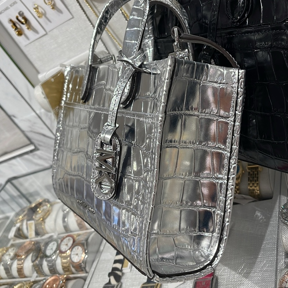 Michael Kors Gigi Small Metallic Crocodile Embossed Leather Messenger Bag
Silver - Picture 13 of 16